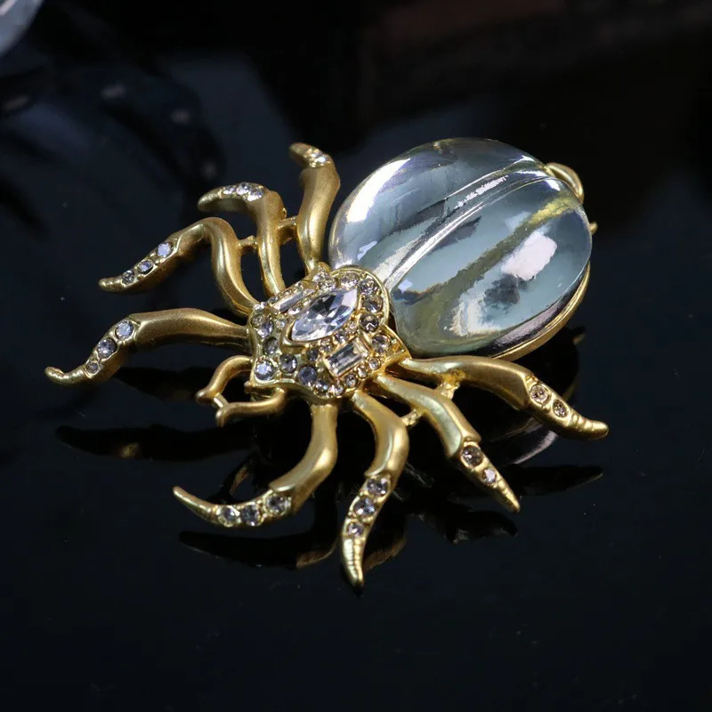 Vintage Spider Rhinestone Brooch Ladies Jewelry Animal Personalized Exquisite Accessories Party Favors 250712