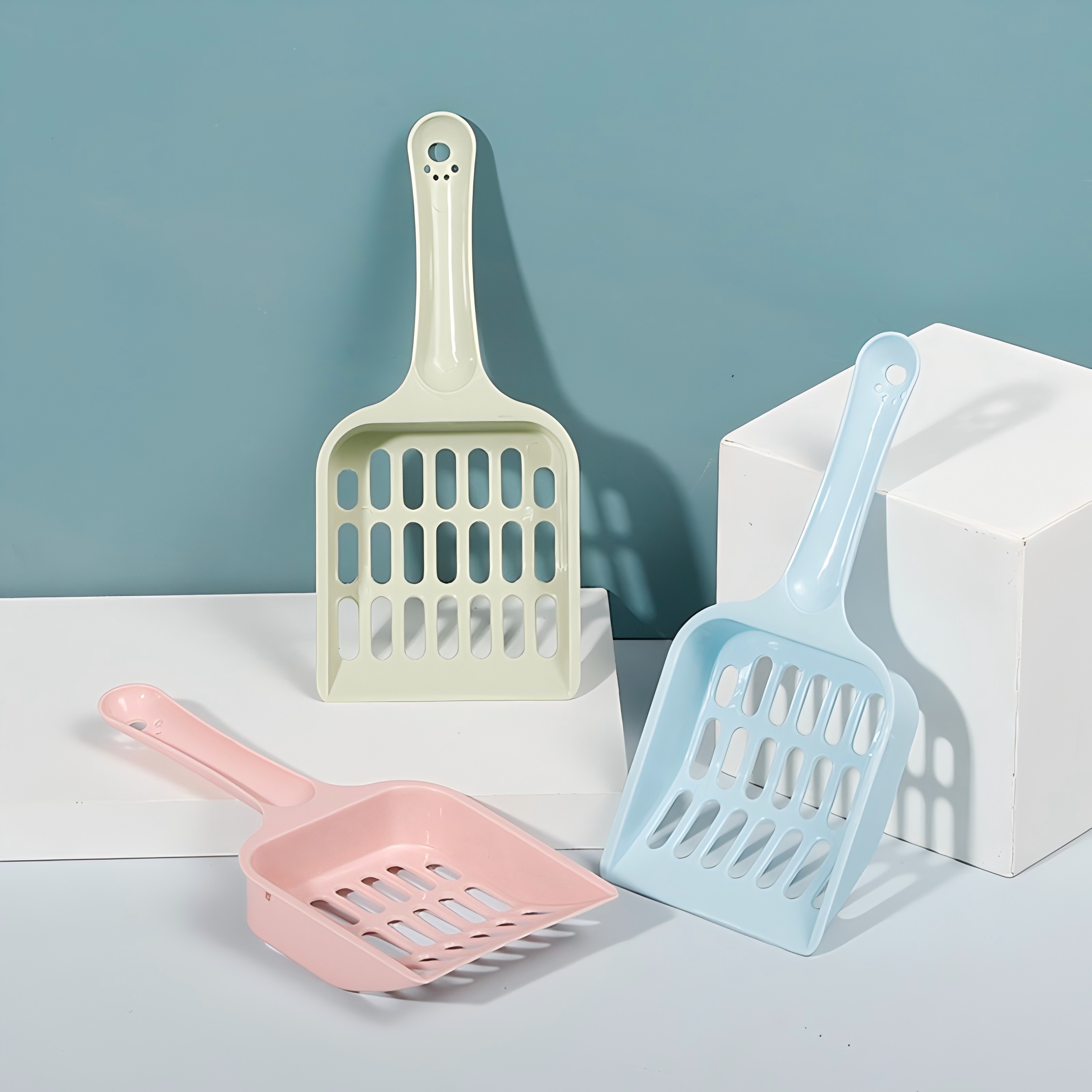Plastic Miniature Sifter for Efficient Kitty Litter Management