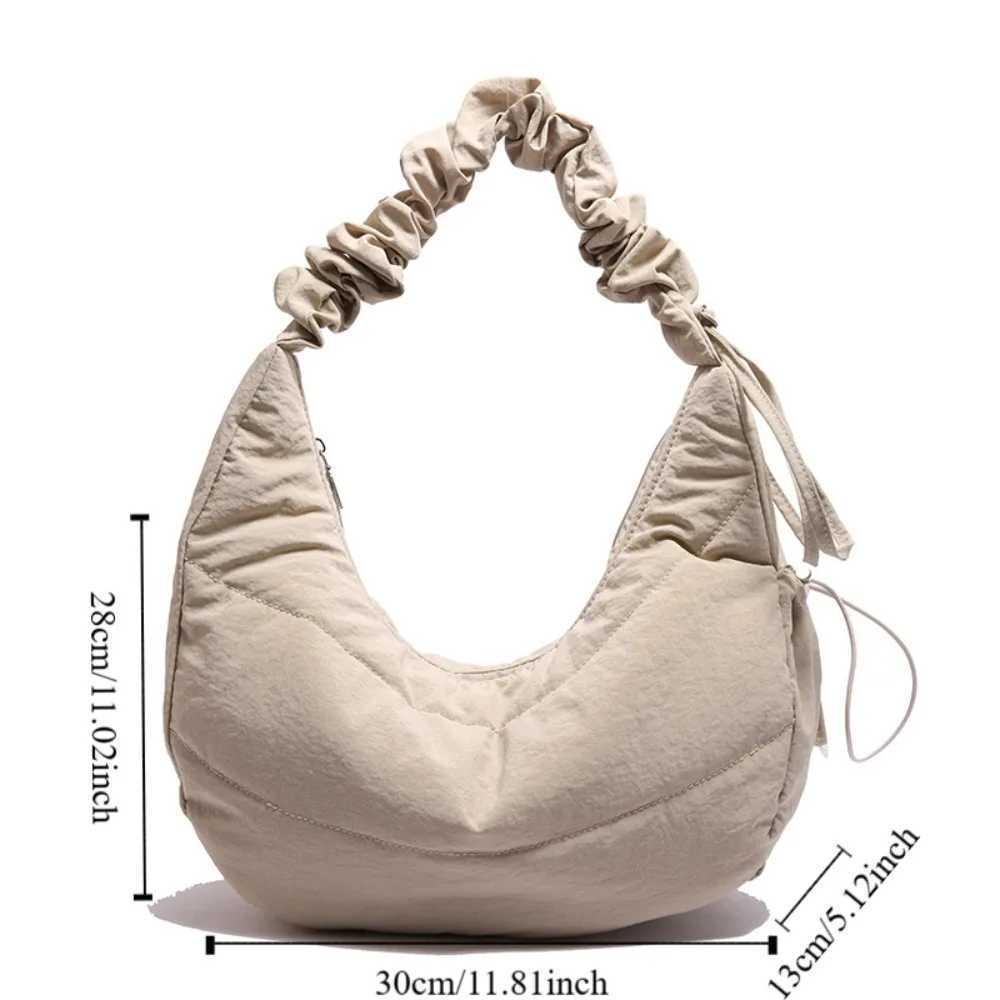 Casual Nylon Pleated Hand Bag Korean Style Portable INS Shoulder Bag Crossbody Bag Luxury Underarm Bag Outdoor