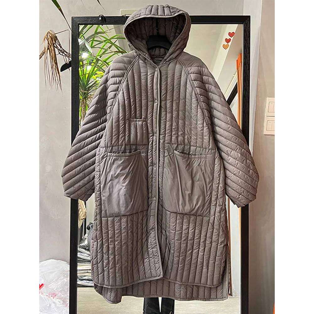 Lagabogy 2025 Winter Women Casual Long Hooded Puffer Jacket Ultra Light 90% White Duck Down Coats Female Autumn Oversized Parka MDNG