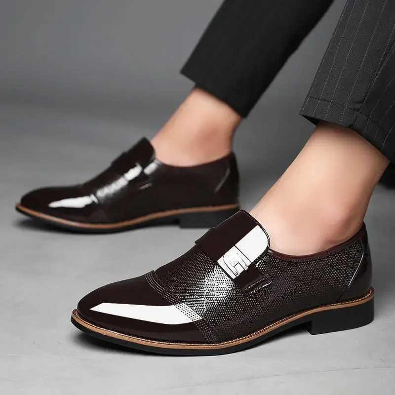 Official Leather Casual Business Dress Shoes Man Elegant and Classic Luxury Designer Cheap Clearance Italian Social Shoe for Men Y250715