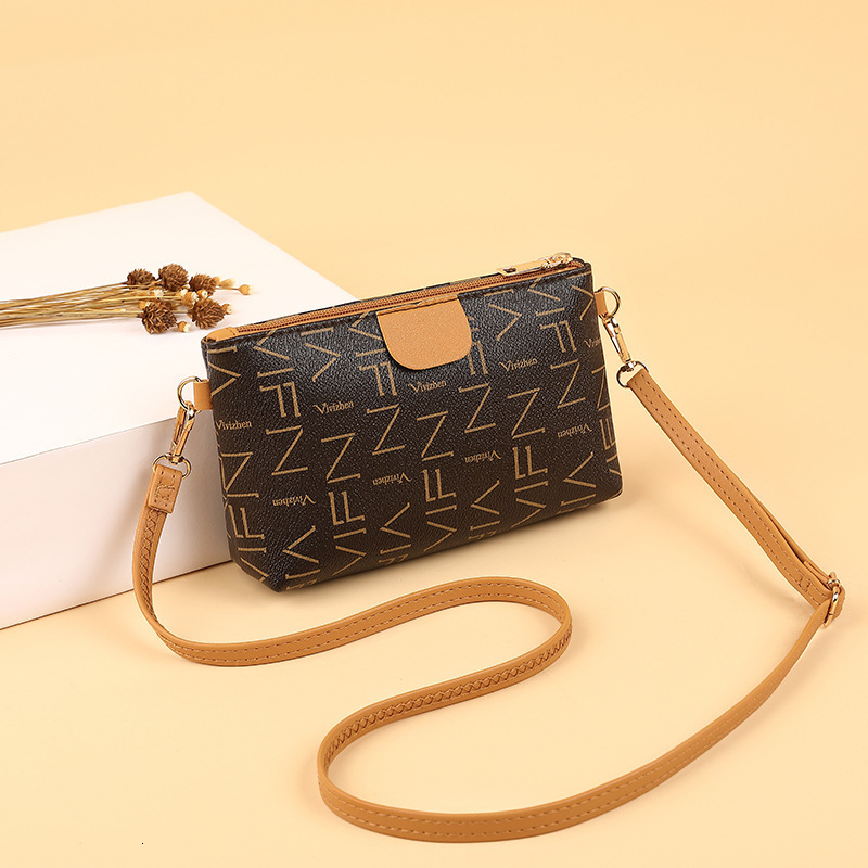 Designer Stylish Versatile Shoulder for Women Fashionable Simple Clutch 2021 Printed Crossbody Light Luxury Women's Bag