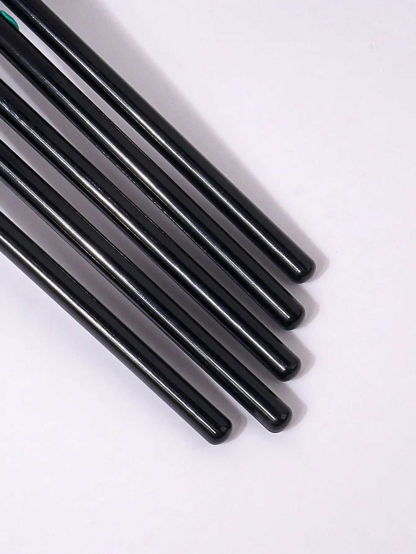 Oblate The Line Brush Ultra-Thin Lip Line Eyebrow Concealer Brushes Detail Concealer Makeup Tool Lip Brow Contour The Line Brush XJ2500716