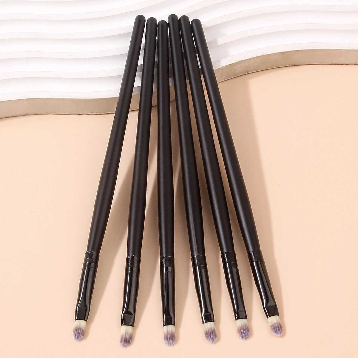 6PCS Professional Makeup Brushes Set - Lip Concealer Detail Eyeshadow Eyeliner Brush with Wooden Handle Beauty Tools XJ2500716