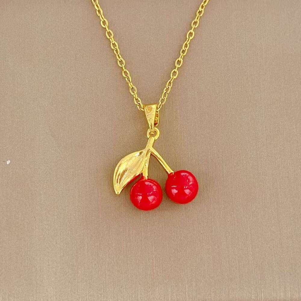 Japanese And Korean Simple Cute Small Cherry Titanium Steel Necklace For Women, Ins Style New Niche Internet Celebrity Collarbone Chain Versatile Jewe
