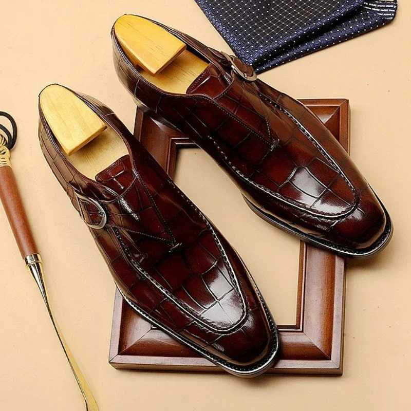 Retro Men Dress Shoes Business Loafers Slip-on Pointed Toe Leather Shoes Party Formal Shoes Handmade Casual Men Shoes Plus Size 48 W250716