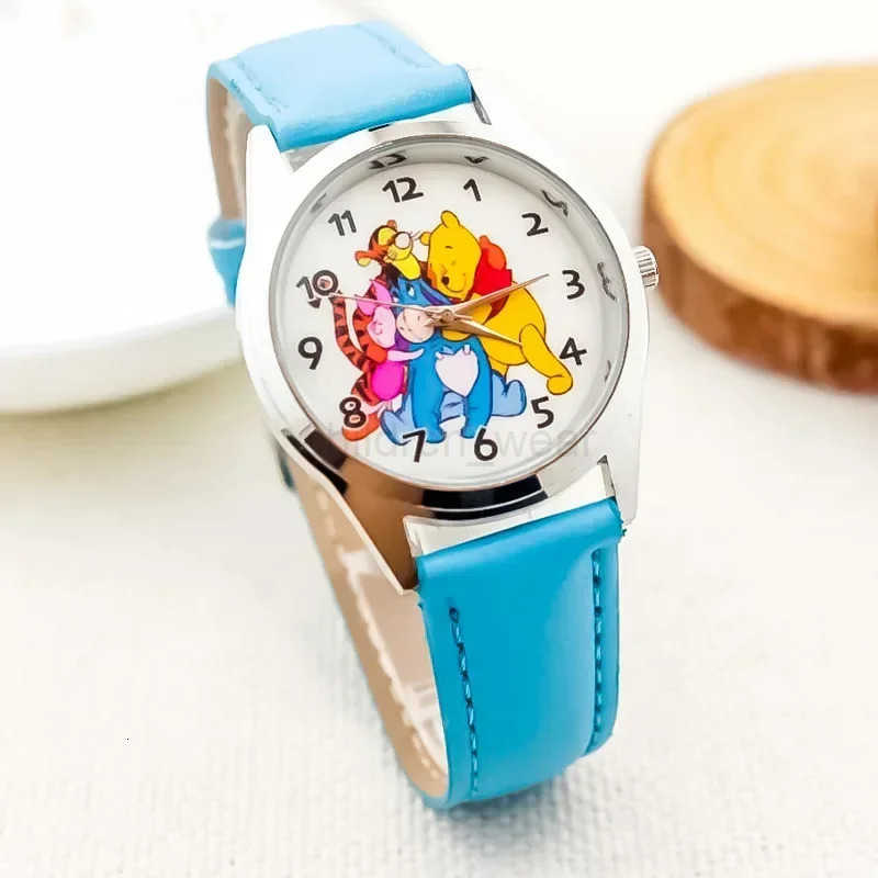 Disney Childrens Watches Winnie Bear Tigger Piggy Pi Jie Yi Er Childrens Watch Leather Band Glass Dial Watch W20250716