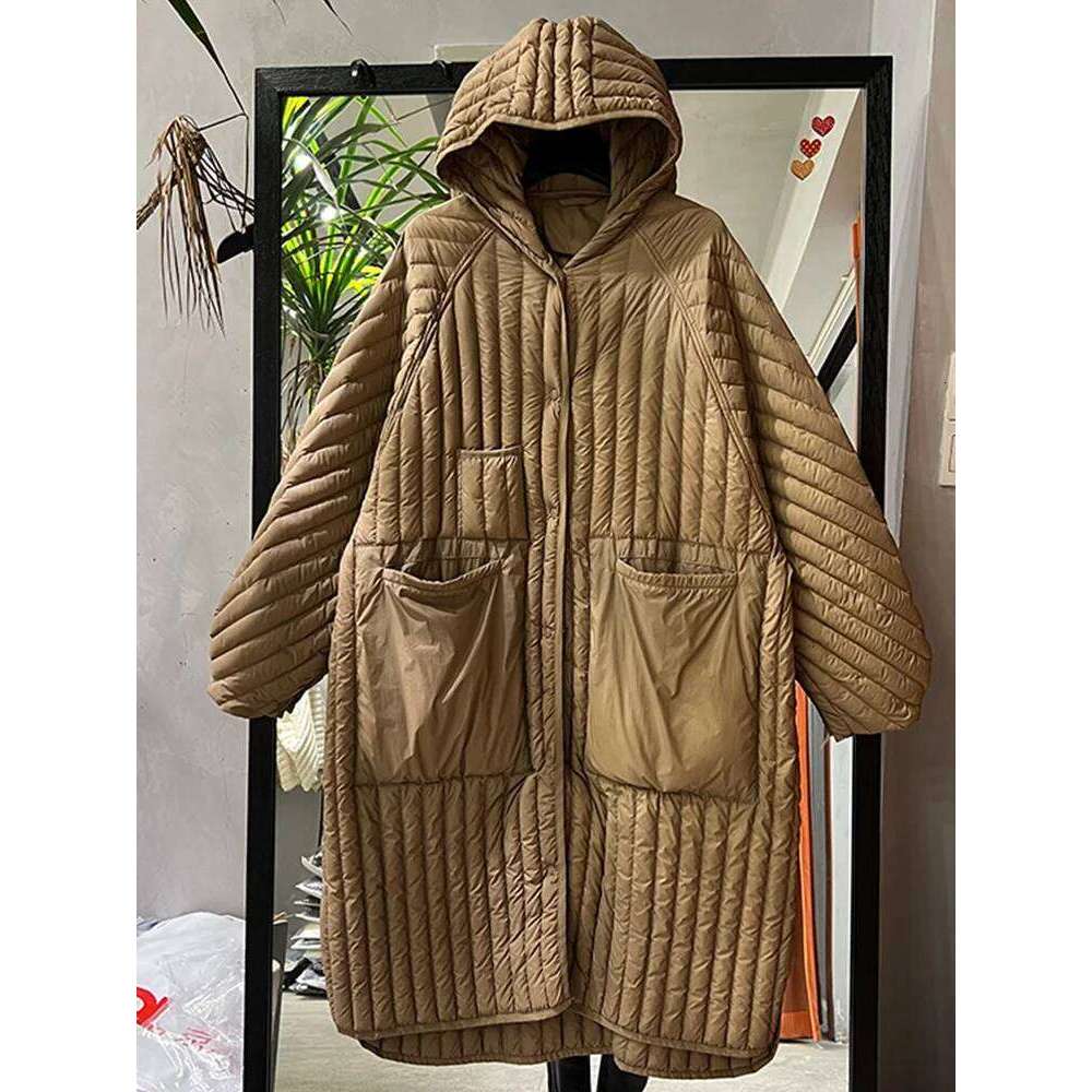 Lagabogy 2025 Winter Women Casual Long Hooded Puffer Jacket Ultra Light 90% White Duck Down Coats Female Autumn Oversized Parka MDNG