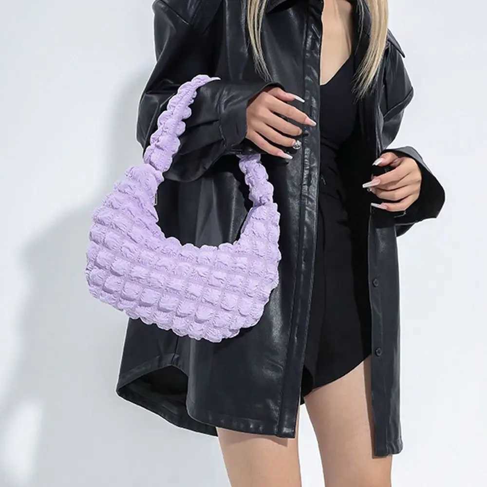 Quilted Shoulder Bags Small Cloud Handbags Pleated Bubbles Handbags Solid Color Underarm Shoulder Bags for Women Girls