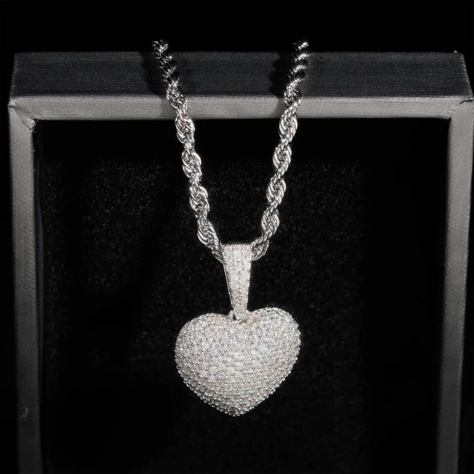 Moissanite Heart Pendant for Women 925 Sterling Silver D Color Diamond Love Hip Hop Jewelry Gift 2024