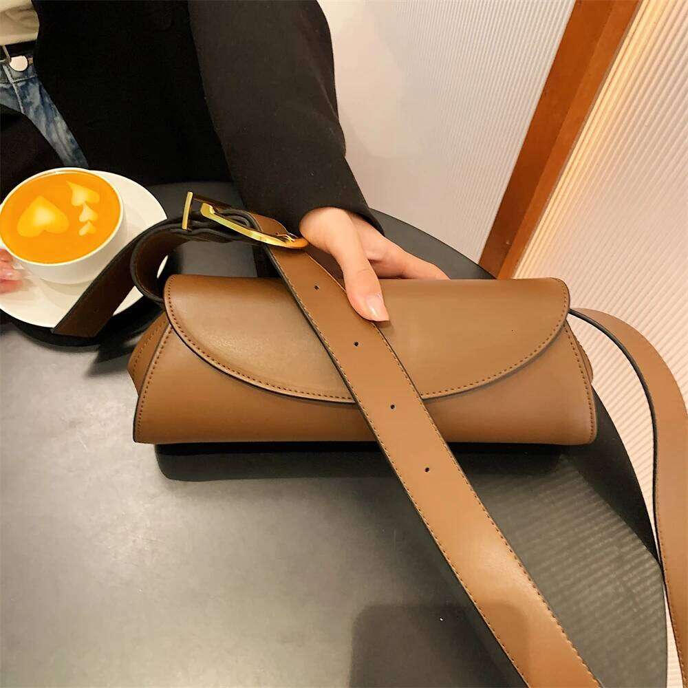 French Style Shoulder Underarm Bags For Women Adjustable Wide Strap Crossbody Bag Designer Purses And Handbags