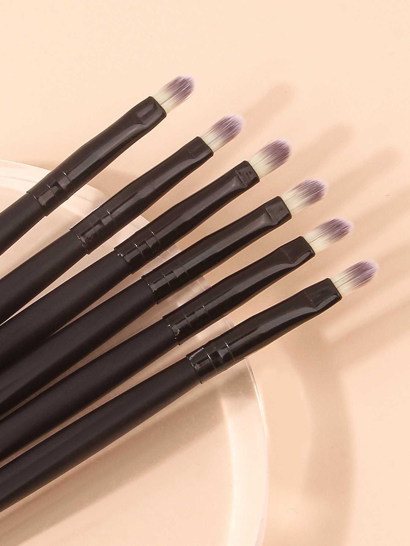 6PCS Professional Makeup Brushes Set - Lip Concealer Detail Eyeshadow Eyeliner Brush with Wooden Handle Beauty Tools XJ2500716