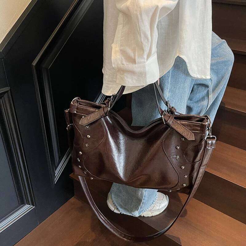 Belt Handle Large Capacity Black Shoulder Crossbody Bags For Women Rivet Quality Pu Leather Handbag Lady Travel Tote Bag