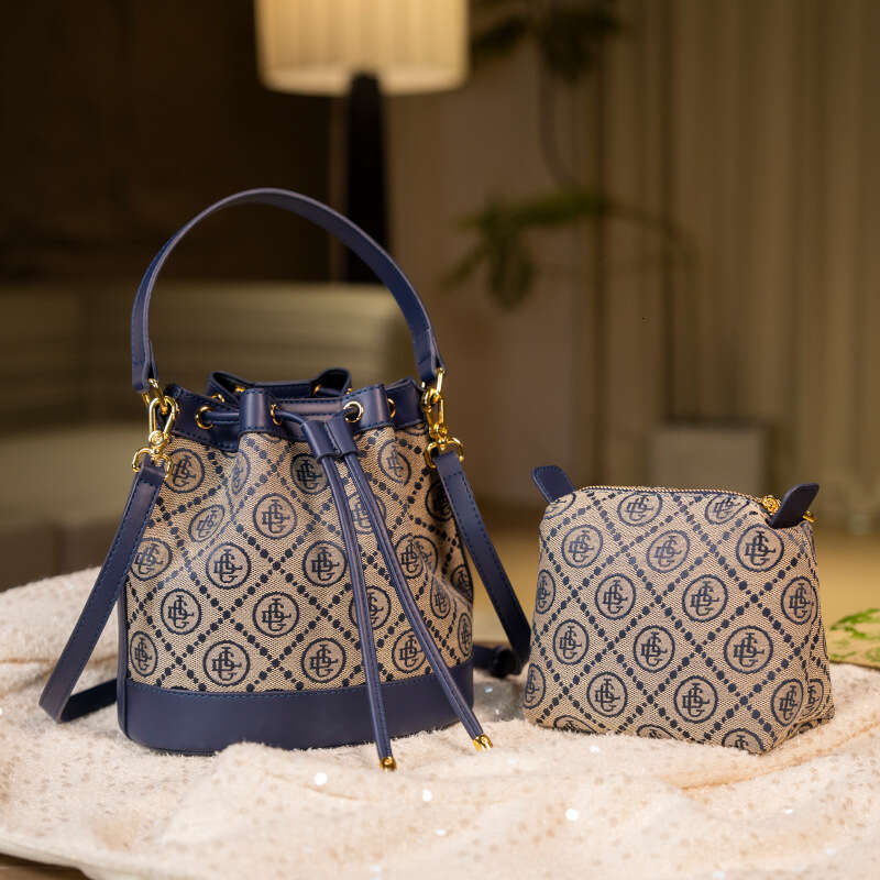 Golan Dai Light Luxury Women's 2024 New Heavy Embroidery Bucket Bag Versatile Shoulder Crossbody Handbag for Women