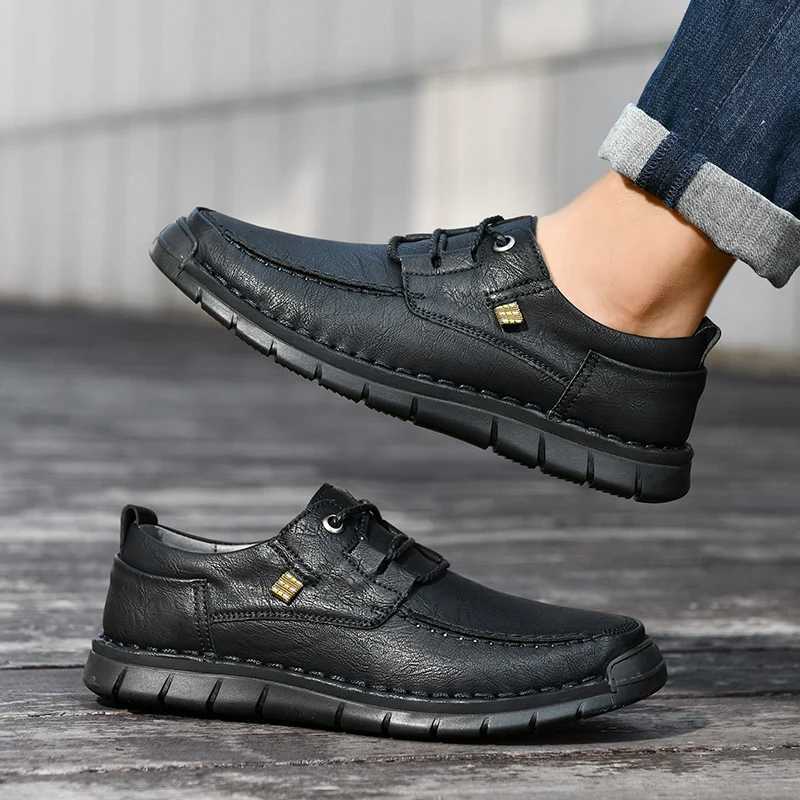 2024 New Mens Casual Shoes Handmade Leather Loafers Comfortable Mens Shoes Quality Split Leather Flat Moccasins Mens Sneakers W250716
