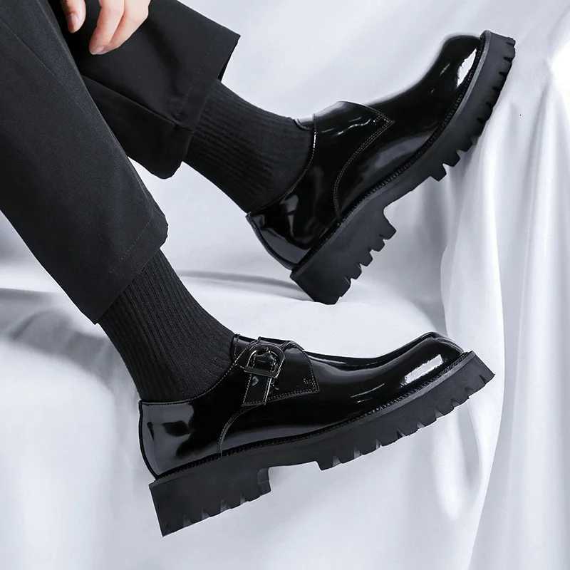 Mens Fashion Monk Shoes Black Stylish Patent Leather Platform Shoe Wedding Party Dress Breathable Loafers Gentleman Footwear W250716