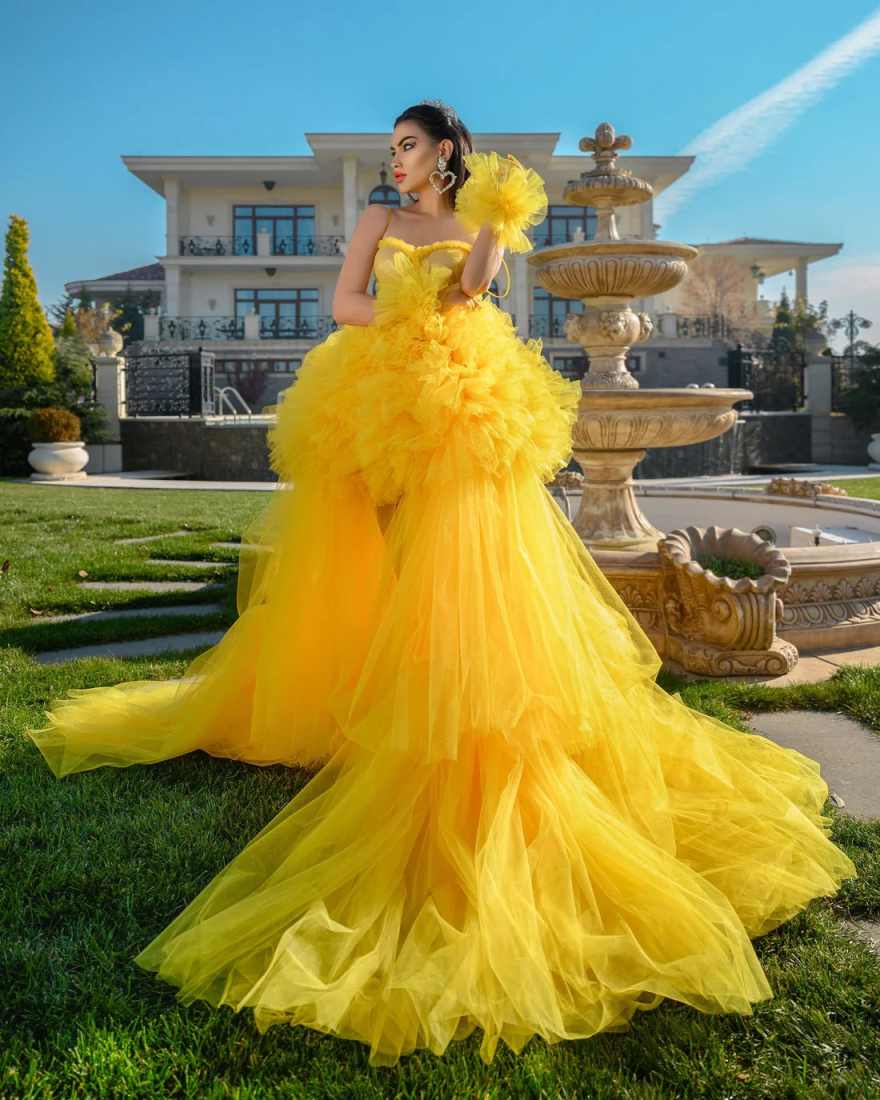 Princess Yellow Prom Gown Ruffles Off Shoulder Layered Tutu Lush Long Train Prom Gowns Tulle Party Dress Trendy Evening Party vestido de novia
