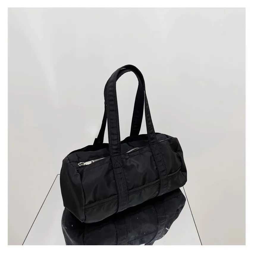 Faionable Sport Fitn Bag Womens Handbag Portable Travel Bag Small Size Cylinder ape Single oulder Bag for Youths
