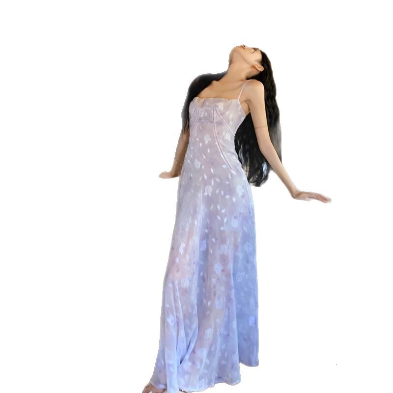 2025 French Style Purple Floral Strap Dress for Women Summer Chic Beautiful Beach Photo Vacation Mid-Length