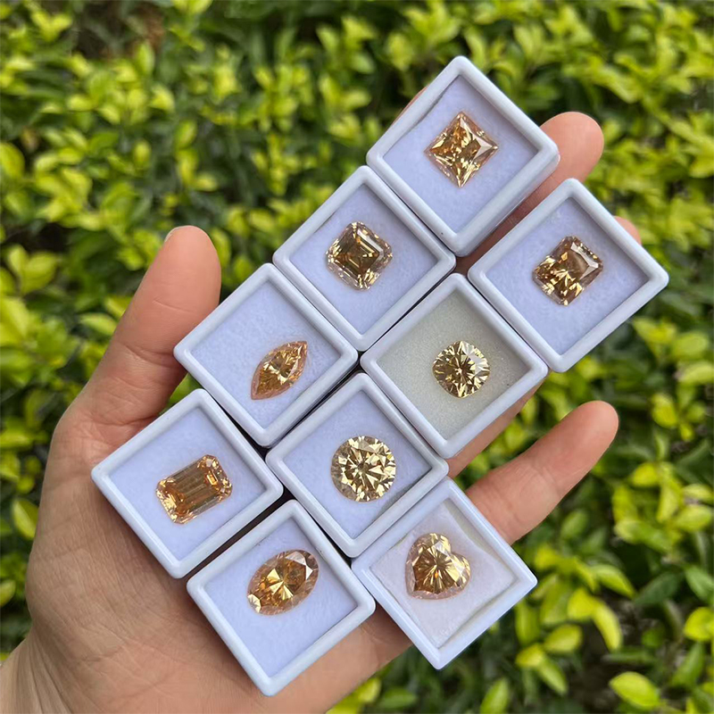 Wholesale Original Color Champagne Moissanite High Quality Brilliant Cut Various Shapes 0.1ct to 10ct VVS1 Clarity Loose Moissanite for Fashion Jewelr