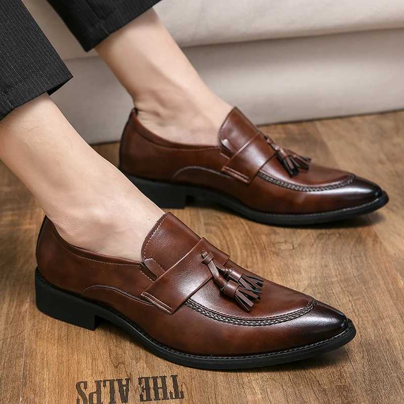 Trendy Mens Tassel Driving Shoes Comfortable Business Wedding Dress Black Brown Slip On Loafers Oxford Mens Tennis Shoes Y250715