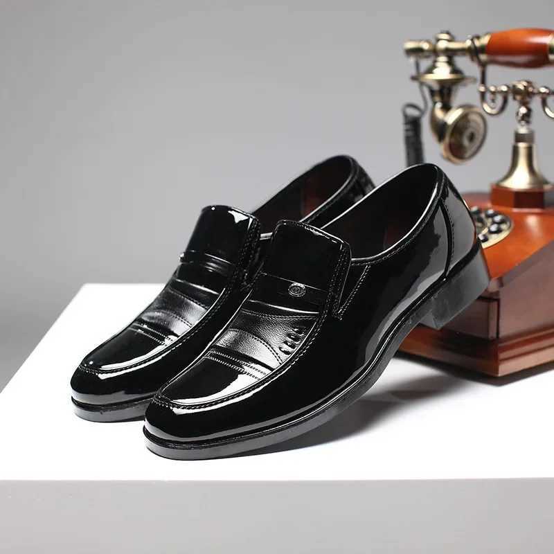 Oxford Shoes for Men Dress Shoes Formal Shoes Fashion Round Toe Business Wedding Dress Men Designer Loafers Y250715
