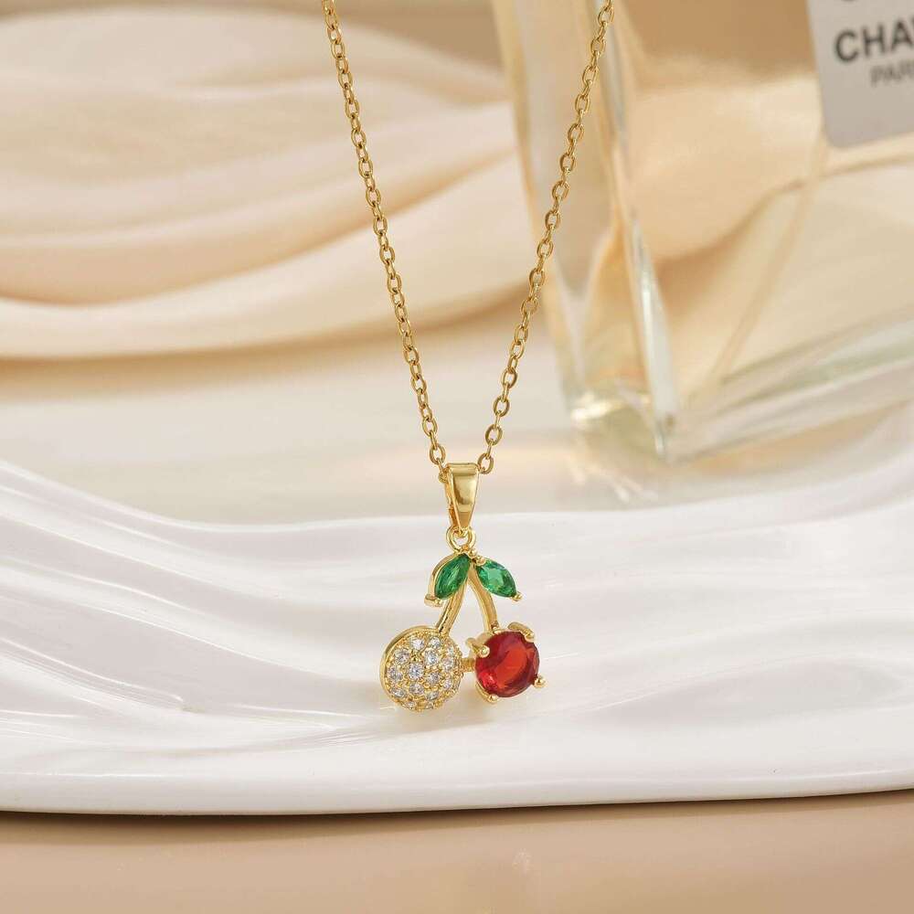 Simple Fashion Fruit Pineapple Necklace For Women, Niche Design Cherry Pendant With Zirconia Clavicle Chain D39