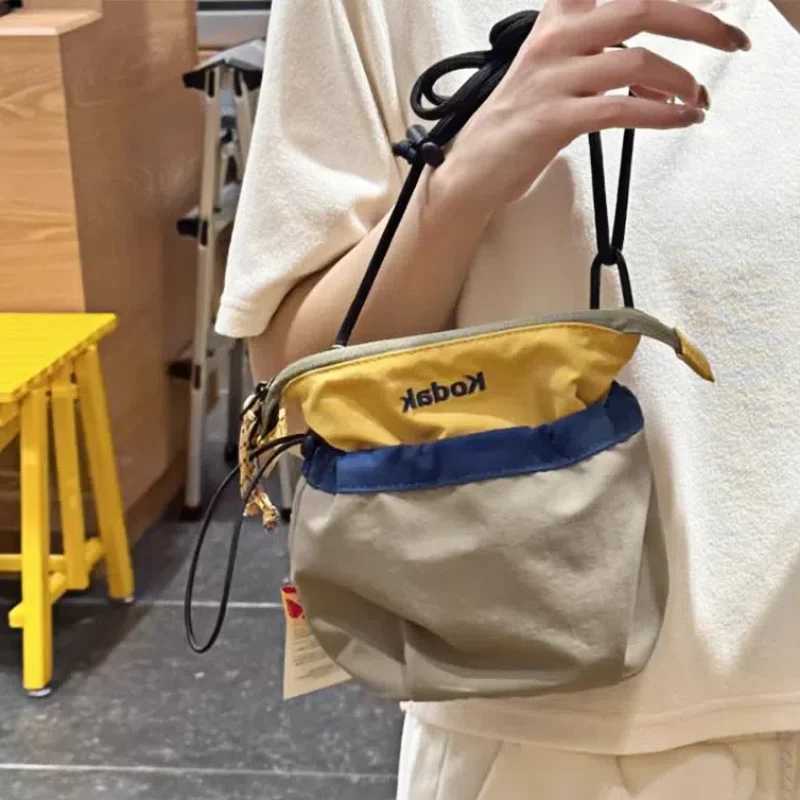 Brand Letter Camera Bag Shoulder Bag Small Messenger Bag Outdoor Sports And Leisure Mobile Phone Storage Bag Portable Neck Bag