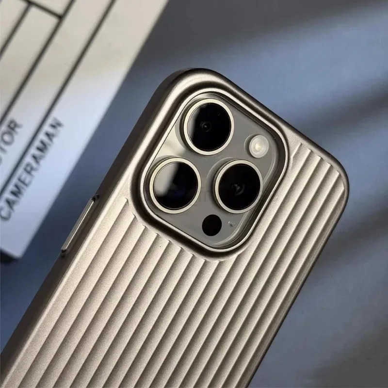 Matte Natural Titanium Grating Hard Phone Case for iPhone 16 15 14 13 Pro Max Plus Full Cover Scratch-proof Rugged Back Cover T250716
