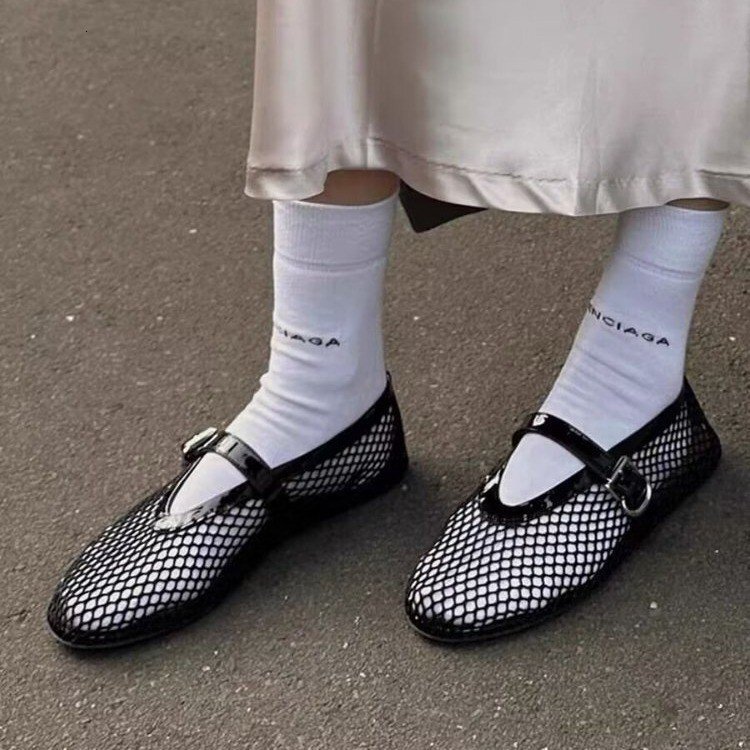 Luxury Brand Designer Shoes Temu New Large Size Women's Shoes Mesh Ballet Flats With Buckle Patent Leather Trim Comfortable Breathable Hollow Des