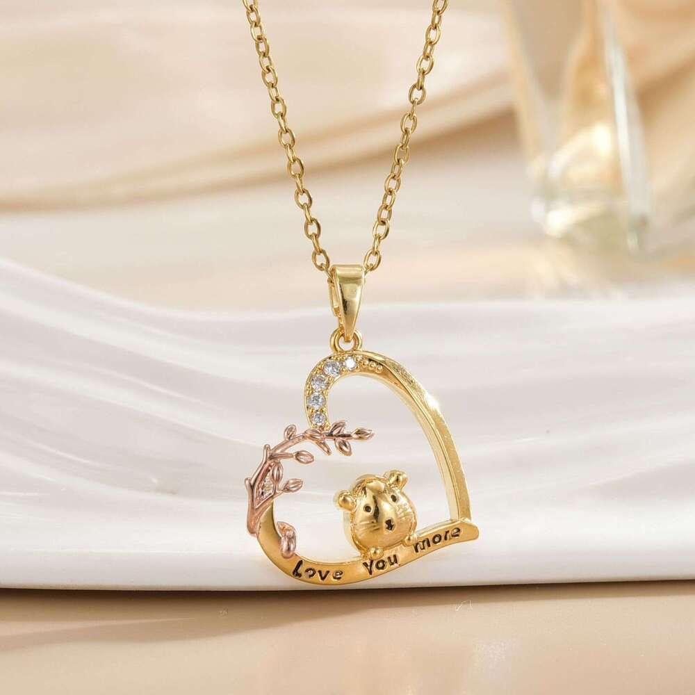 Fei Rong New Animal Necklace Design Cute Saber Guinea Pig Heart-Shaped Engraved Letter Pendant Collarbone Chain 87D