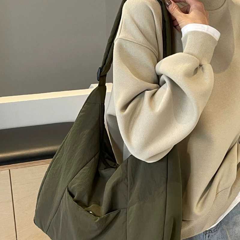 Trendy Large Capacity Womens Soft Shoulder Bags Solid Color Student 2025 Spring Y2k Casual Style Crossbody Bags for Women
