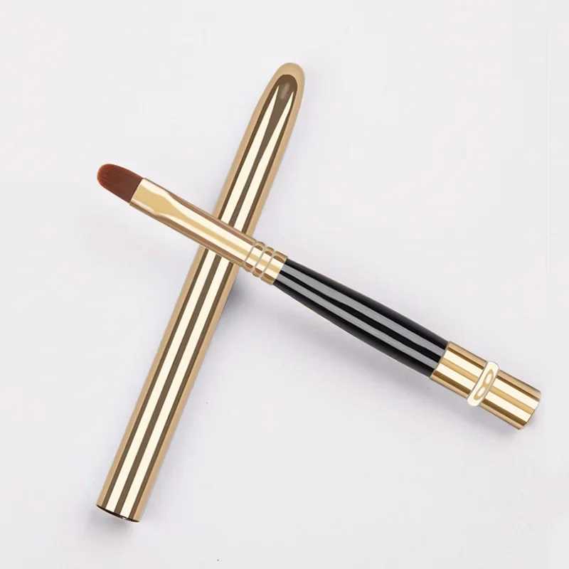 Portable Silver Lips Makeup Brush Pen Metal Handle Cosmetic Lipgloss Lipstick Lip Gloss Brush With Protective Cap Makeup Brushes XJ2500716