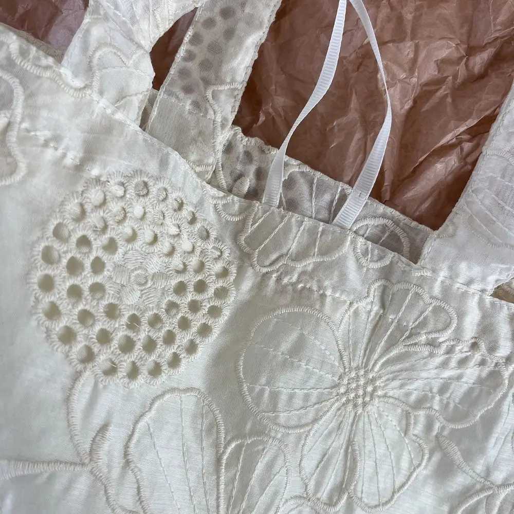 Hollow Out Embroidery Lace Shoulder Bag Embroidered Lightweight Flower Tote Bag Bohemian Large Capacity Womens Weave Handbag