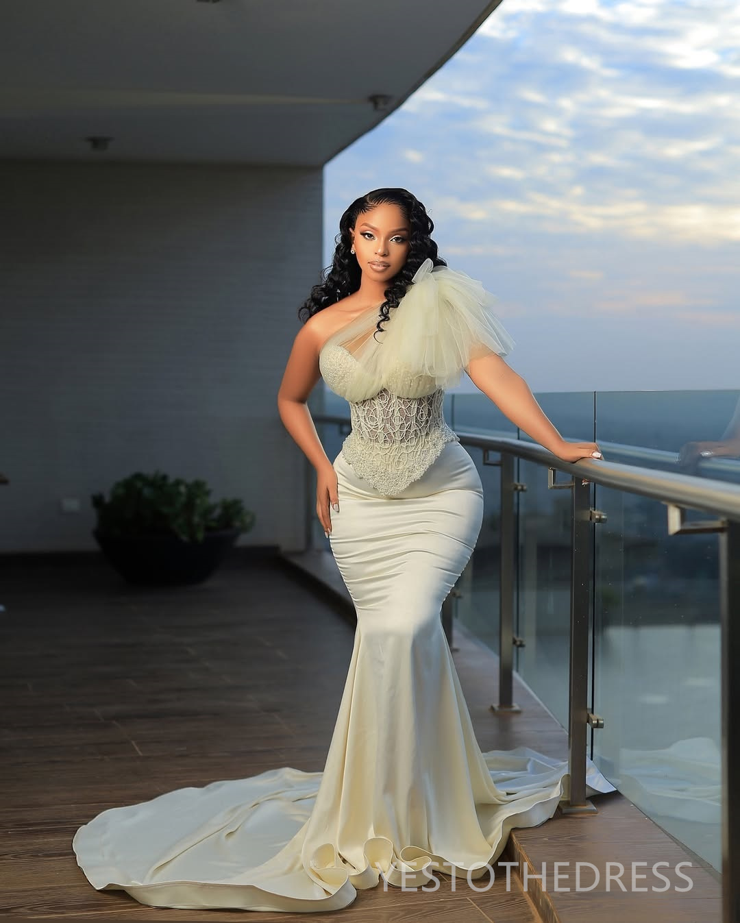 2025 One Shoulder Ivory Aso Ebi Prom Dress African Mermaid Prom Dresses Evening Formal Gowns Beaded Lace Birthday Dress Second Reception Gown AM2512