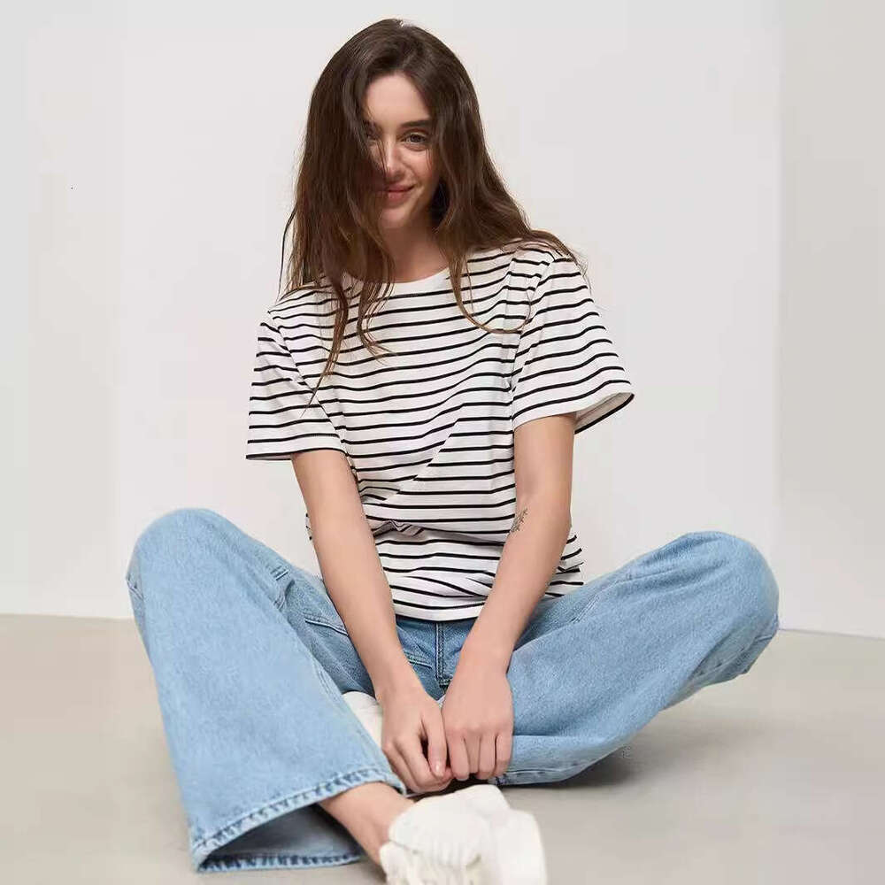 Summer Women's New Style Elegant Commuter Versatile Round Neck Black And White Striped Short Sleeve T-Shirt B5