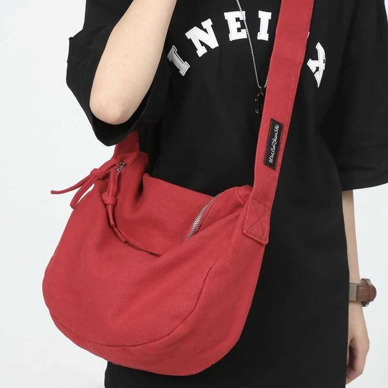 Large Capacity Casual Versatile Shoulder Bag Dumpling Bag