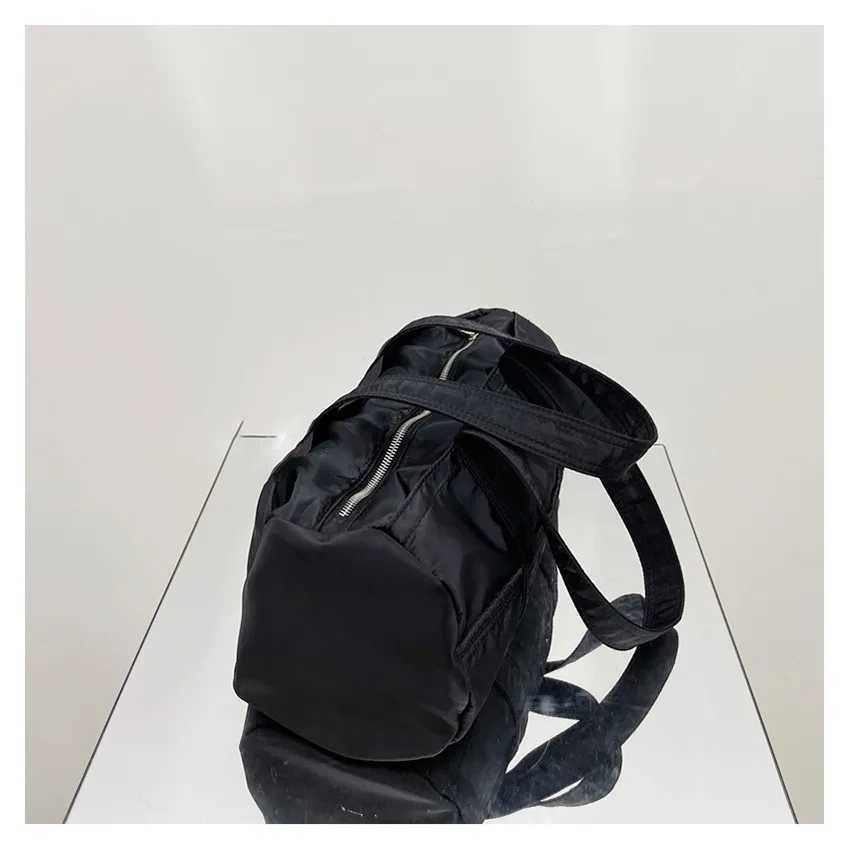 Faionable Sport Fitn Bag Womens Handbag Portable Travel Bag Small Size Cylinder ape Single oulder Bag for Youths