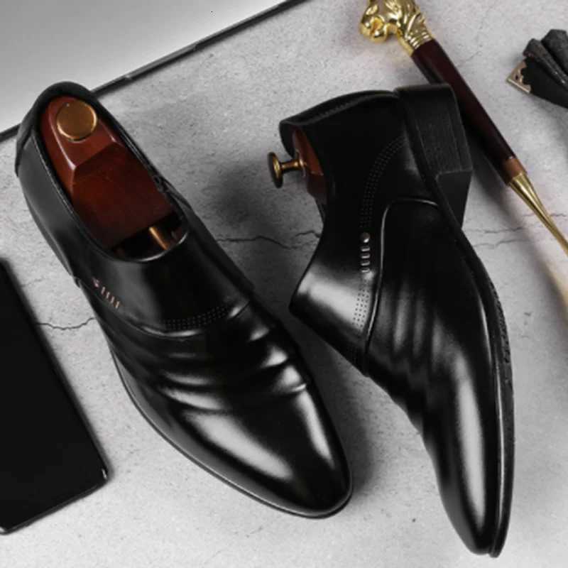 Men Shoes Casual Fashion Mens Dress Shoes for Men Party Sneakers Plus Size Slip-on Black Leather Loafer Social Shoes for Men Y250715
