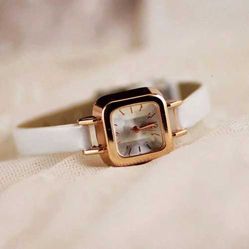 Slim Faux Leather Strap Quartz Fashion Watch Y250715