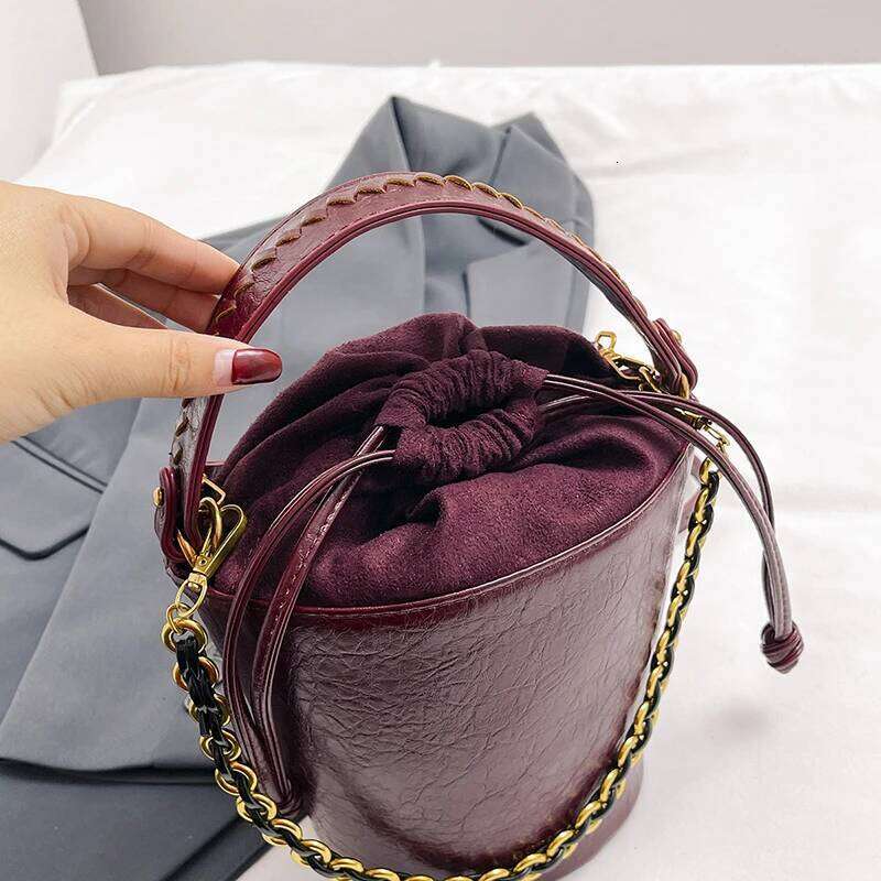 MOODS Retro Bucket Crossbody Bags For Women Oil-Waxed Leather 2-In-1 Chain Shoulder Bag 2024 Designer Purses And Handbags