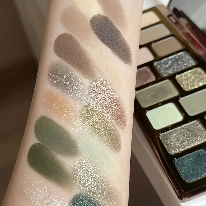 16 Color Green Pearl Eyeshadow Makeup Palette Waterproof Lasting Diamond Shimmer Eyeshadow Sparkling Crystal Eye Makeup Cosmetic 250712