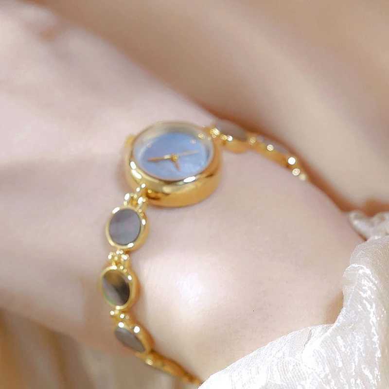 WEN Wrist es Fashion Brand Luxury Unique Design Ladies Quartz es For Fem Clock Dropsing Bracelet WEN Y250715