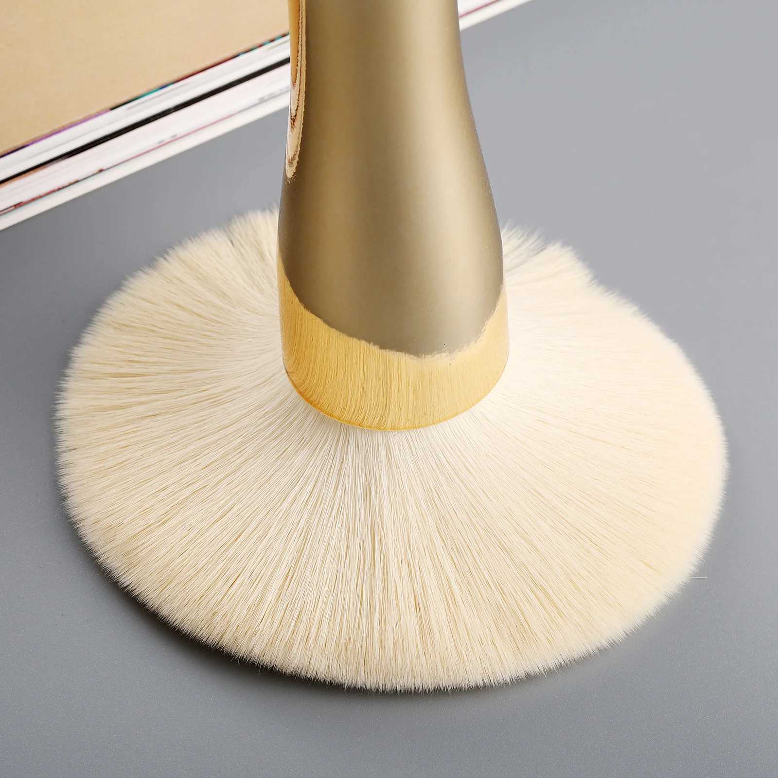 Single large powder brush quality makeup brush professional makeup tools XJ2500716