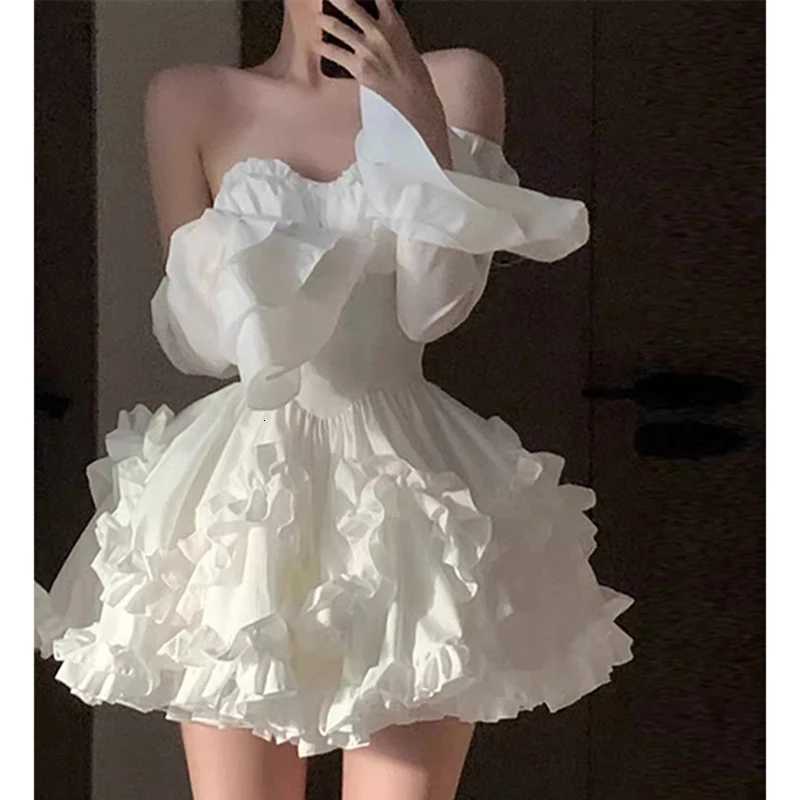 Elegant White Mini Dress Women Fashion Party Prom Luxury Strapless Dresses Summer Korean Sexy Ruffles Backless Bodycon Dresses R250716