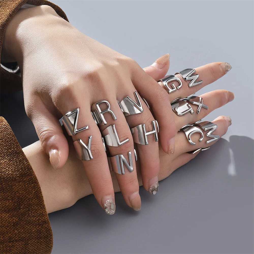 A-Z Letter Initial Name Ring Silver Color Stainless Steel Adjustable Opening 26 Alphabet Rings for Men Women Party Jewelry Gift S250716