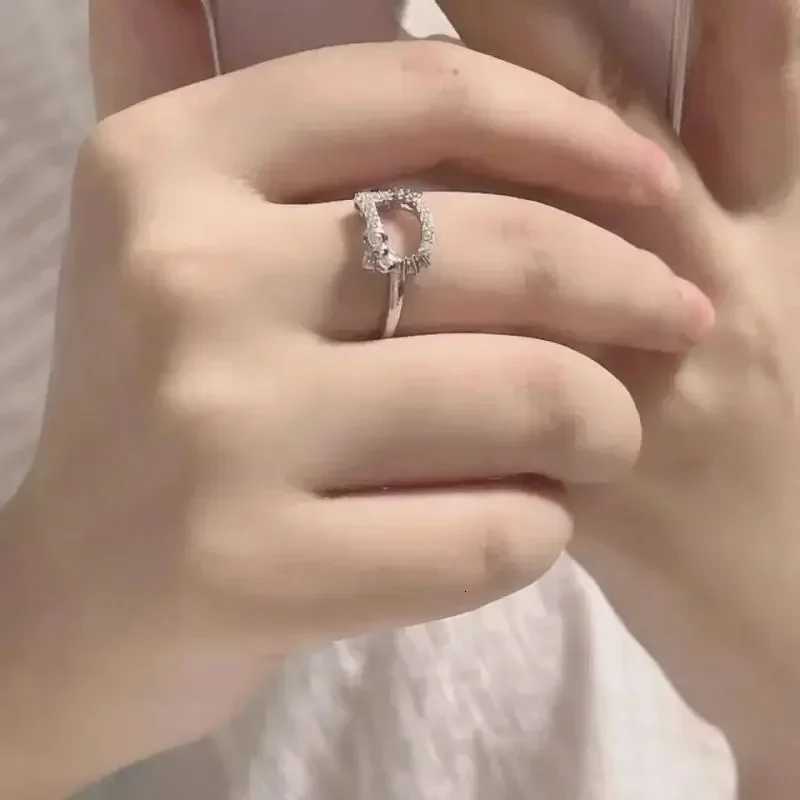 Sanrio New Style Simple Kawaii Hello Kitty Ring Female Ins Kt Cat Ring Niche Design Cute Cold Wind Fashion and Exquisite Wholesale w250716