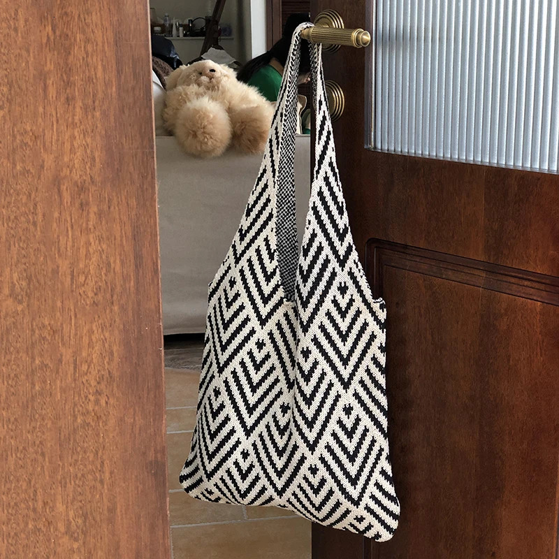 Women Knot Shoulder Bag Portable Knitted Tote Bags Phone Key Pouch Trend Travel Handbag Shopping Bags 250714