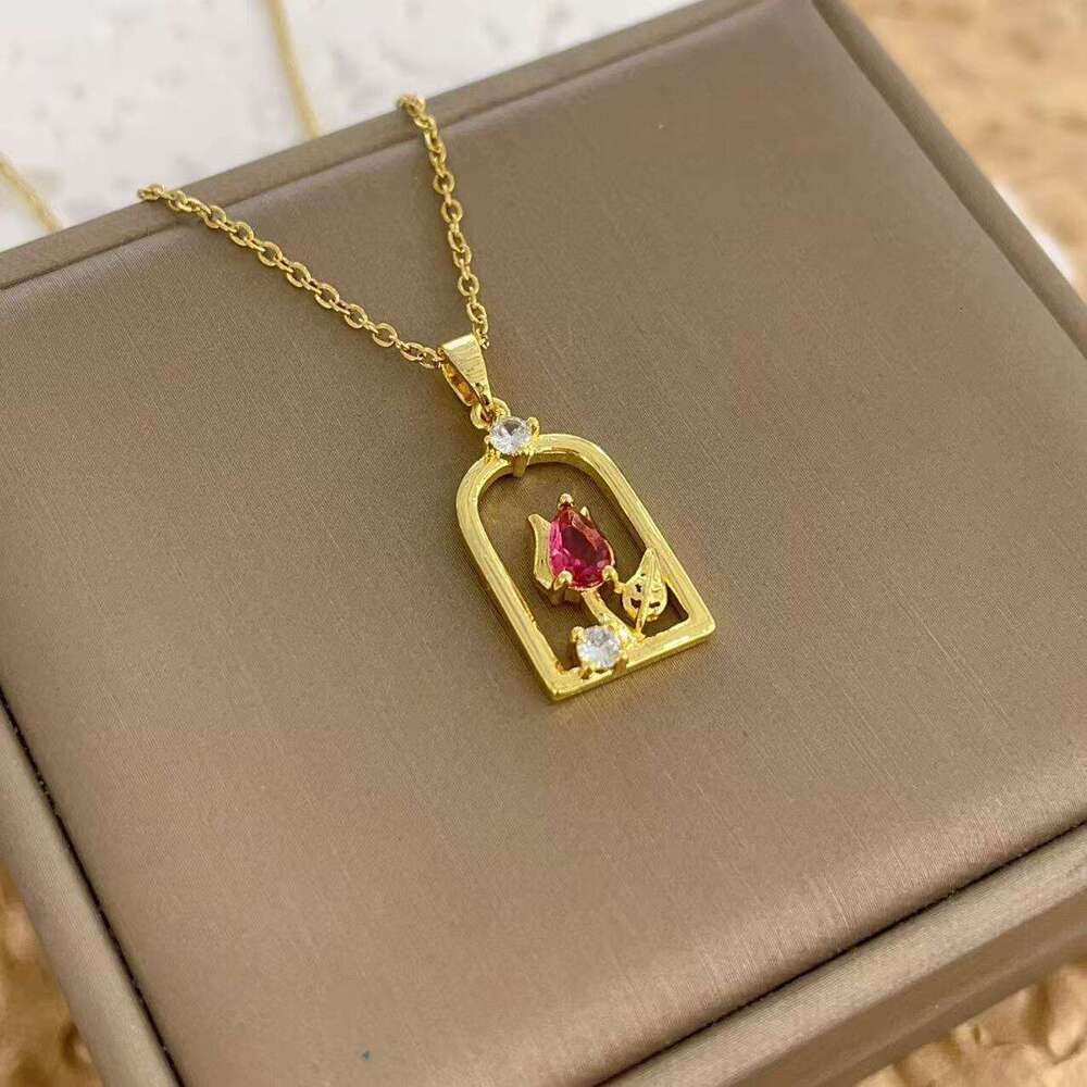 Hot-Selling French Hollow Window Sill Tulip Small Ins Style Elegant Flower Necklace Collarbone Chain 905