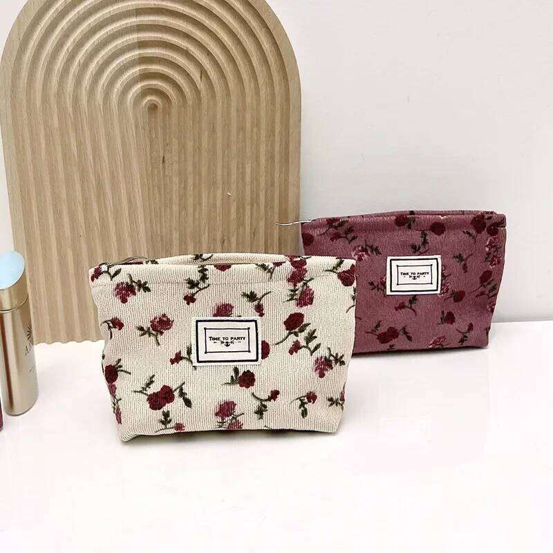 New Women's Cosmetic Floral Pattern Small Sanitary Napkin Storage Bag Coin Key Case Portable Card Pouch X250716
